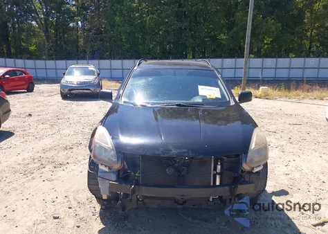 2015 Nissan Rogue Select S z USA, uszkodzony, nr VIN JN8AS5MT8FW164283